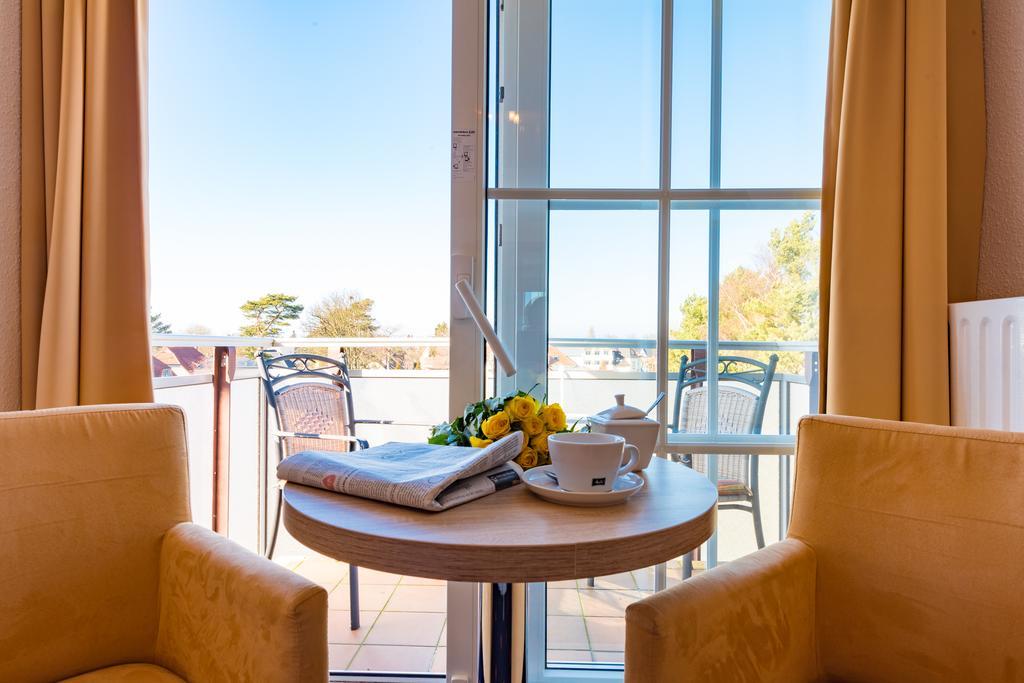 Hotel Boddenhus Garni 징스트 외부 사진