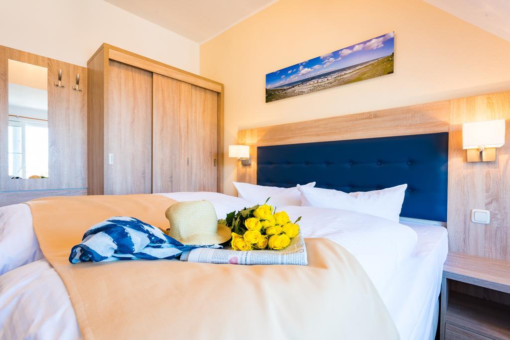Hotel Boddenhus Garni 징스트 외부 사진