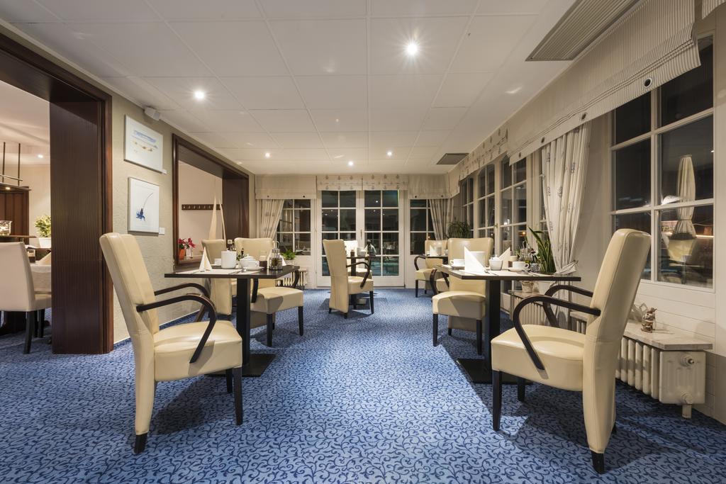 Hotel Boddenhus Garni 징스트 외부 사진
