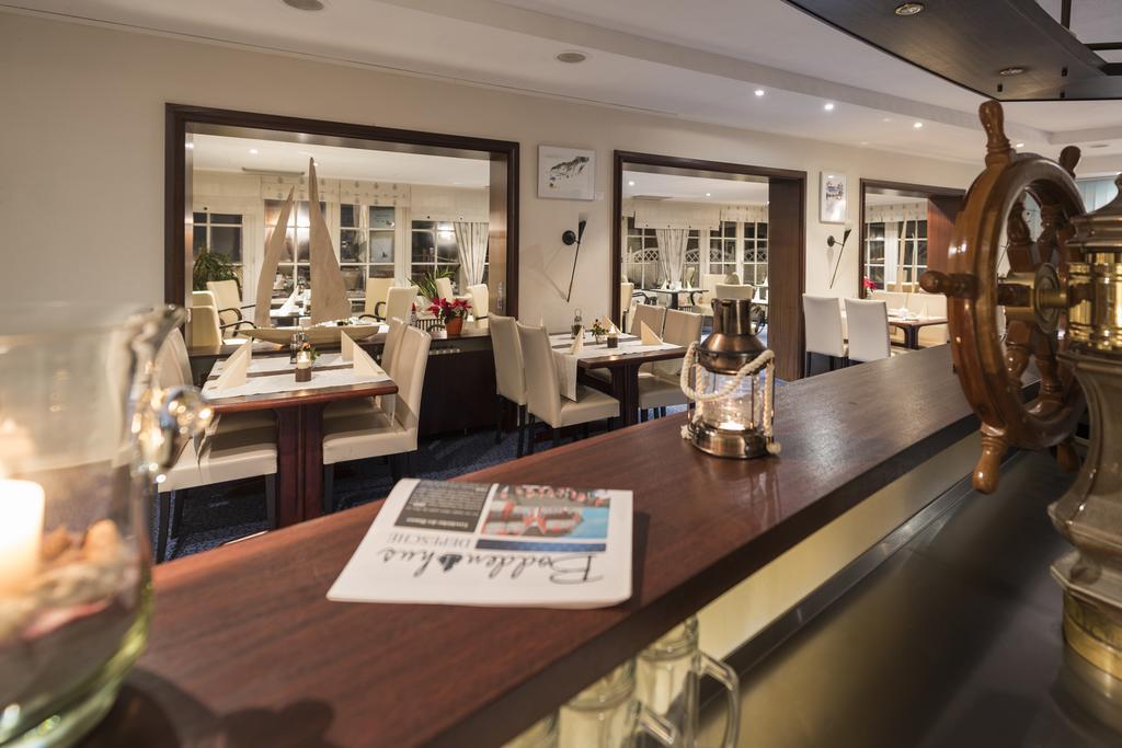 Hotel Boddenhus Garni 징스트 외부 사진