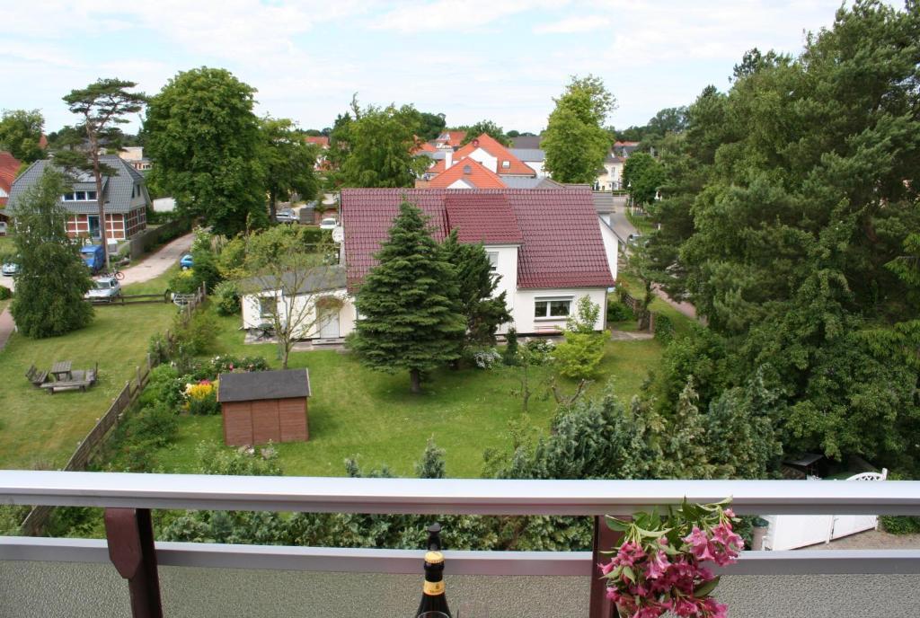 Hotel Boddenhus Garni 징스트 외부 사진